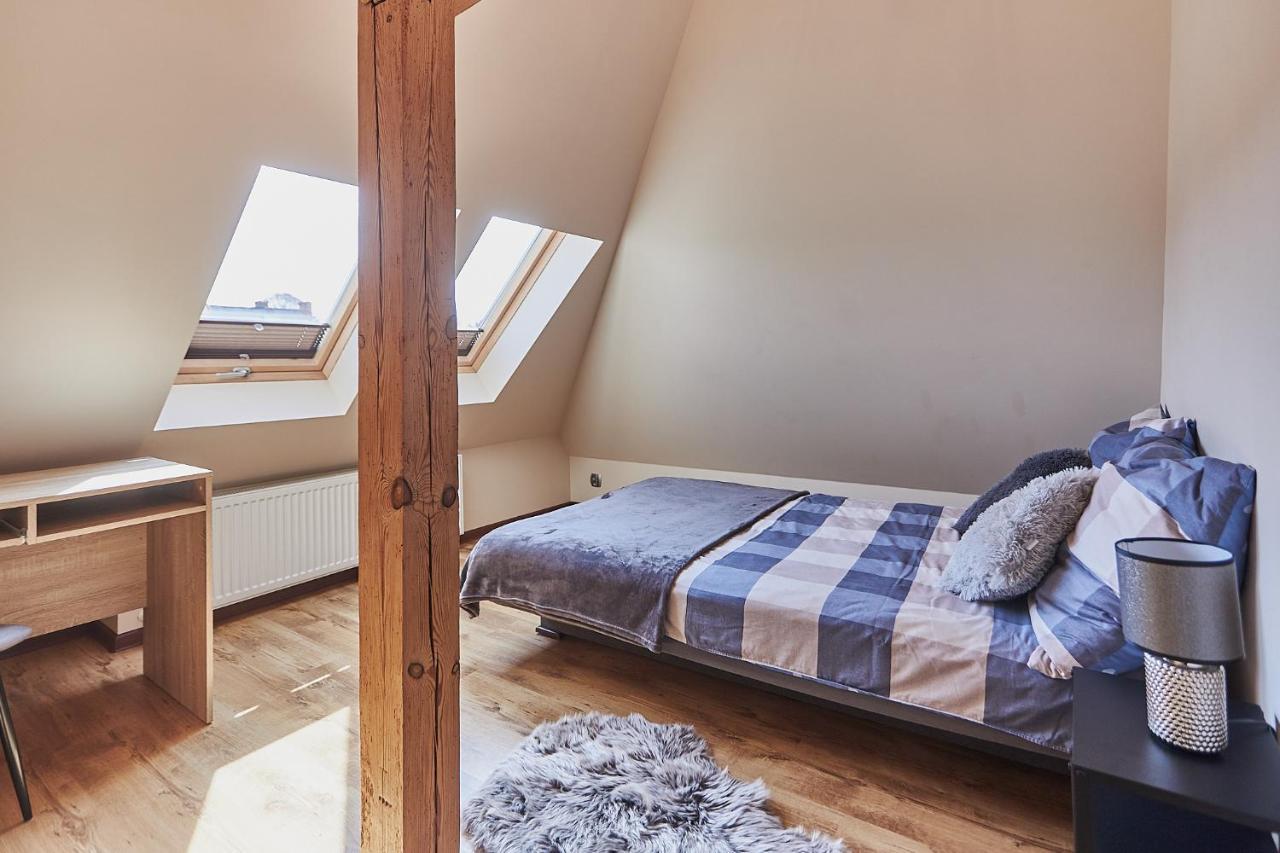 Apartament Asia *